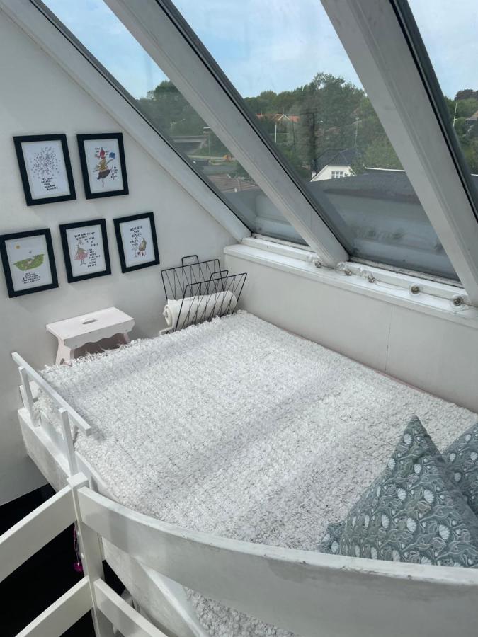 Cool Familyhome Close To The Beach W Two Cuddly Cats Espergaerde Exterior photo